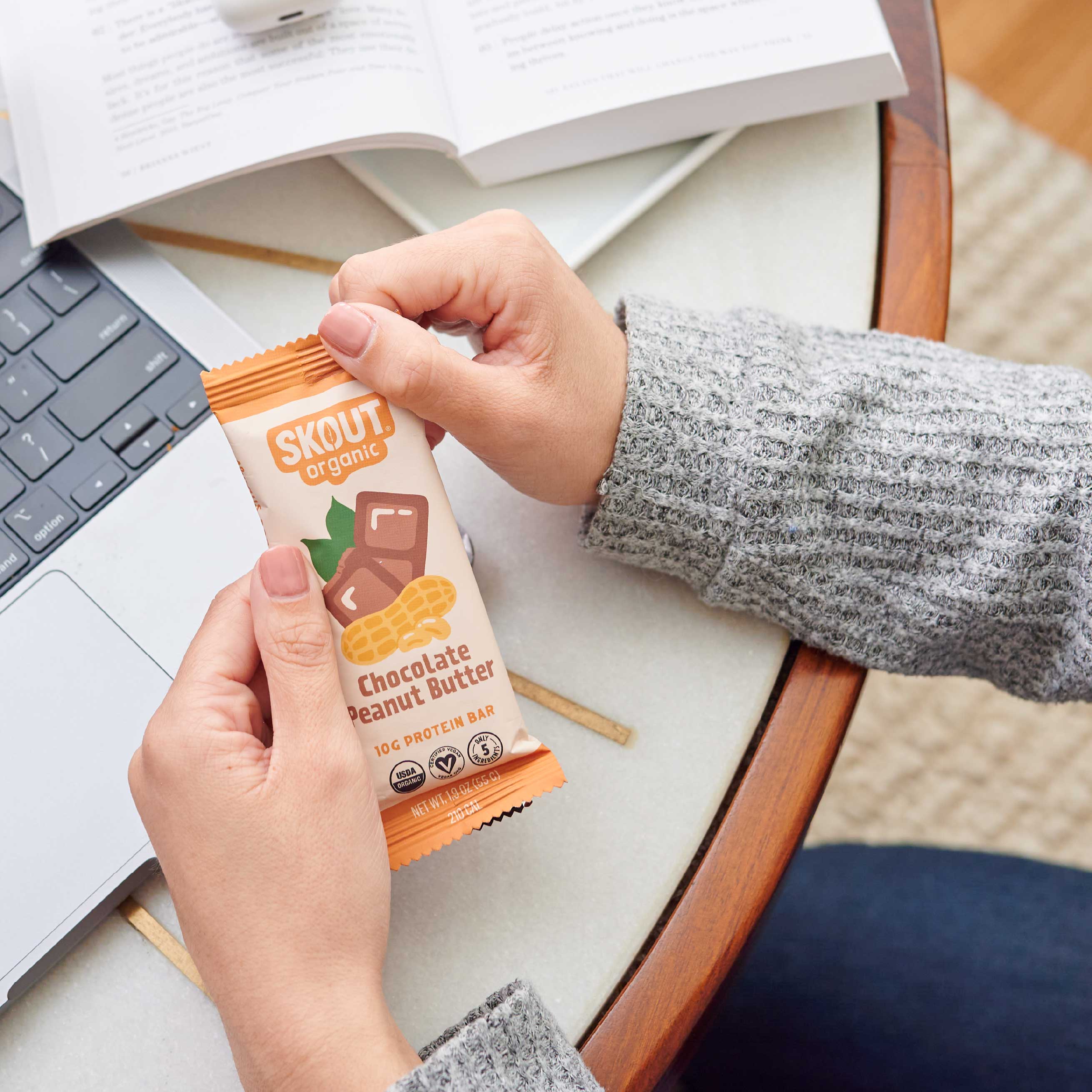 Skout Organic - Wholesale Snack Bar - Skout Organic Chocolate Peanut Butter Protein Bar | Vegan5