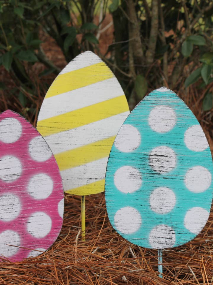 10" Egg Yard Stake for wholesale by Steel Southern Designs