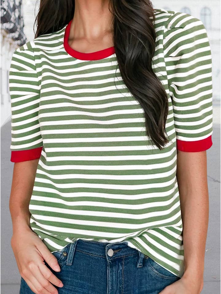 T-shirt à manches courtes bouffantes avec bordure contrastante et col rond | S-XL pour la vente par Aapparella