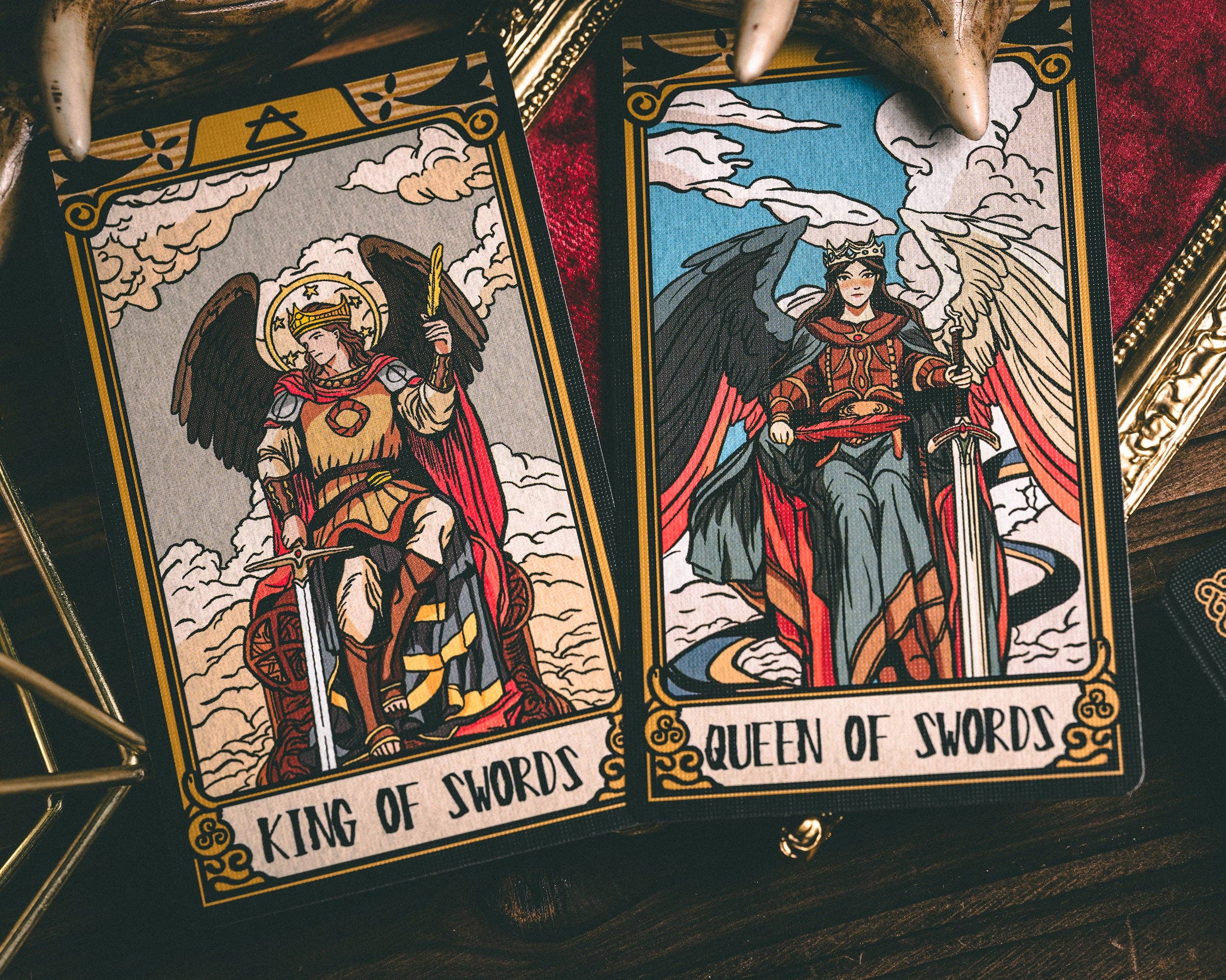 Vermilion Collection – wholesale Tarot cards – Windmill Flag Tarot17