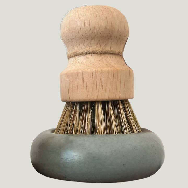My Terracotta Home - Wholesale Cleaning Brush - Soto Wood Scrub Brush and Concrete Dish