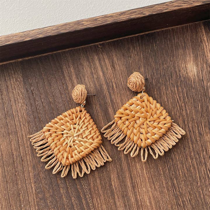 Dipped Shop - Wholesale Dangle Earrings - Vintage Handwoven Rattan Grass Earrings DP25D77616