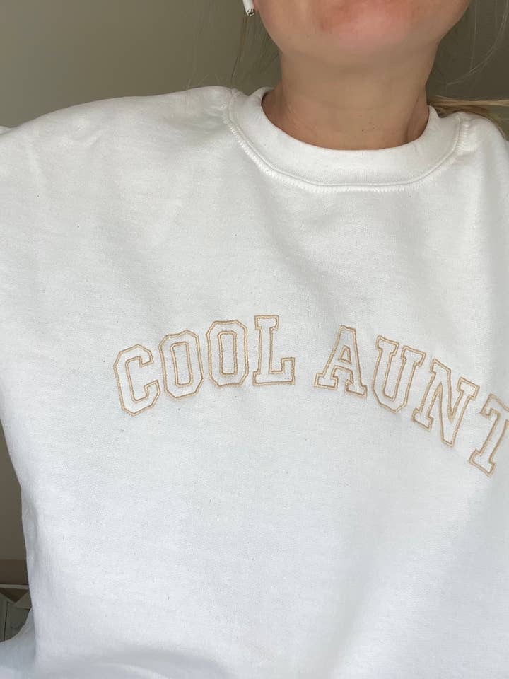 Buleana Boutique and Textiles LLC - Wholesale Sweatshirt - Women's - Cool Aunt Embroidered Crewneck Sweatshirts Unisex