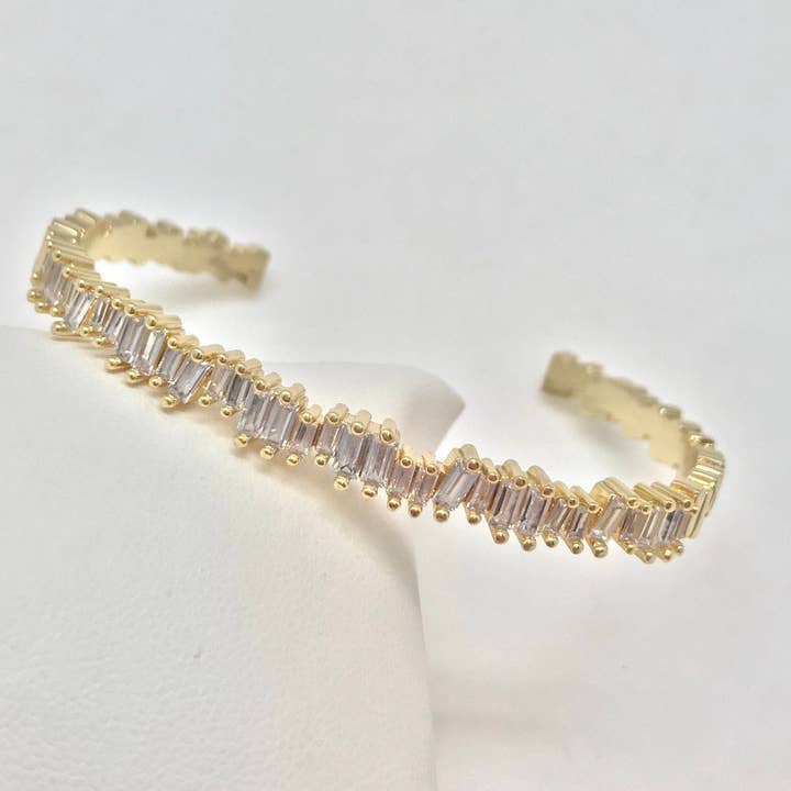 Suave Cuff A191 for wholesale by Strutt Jewelry