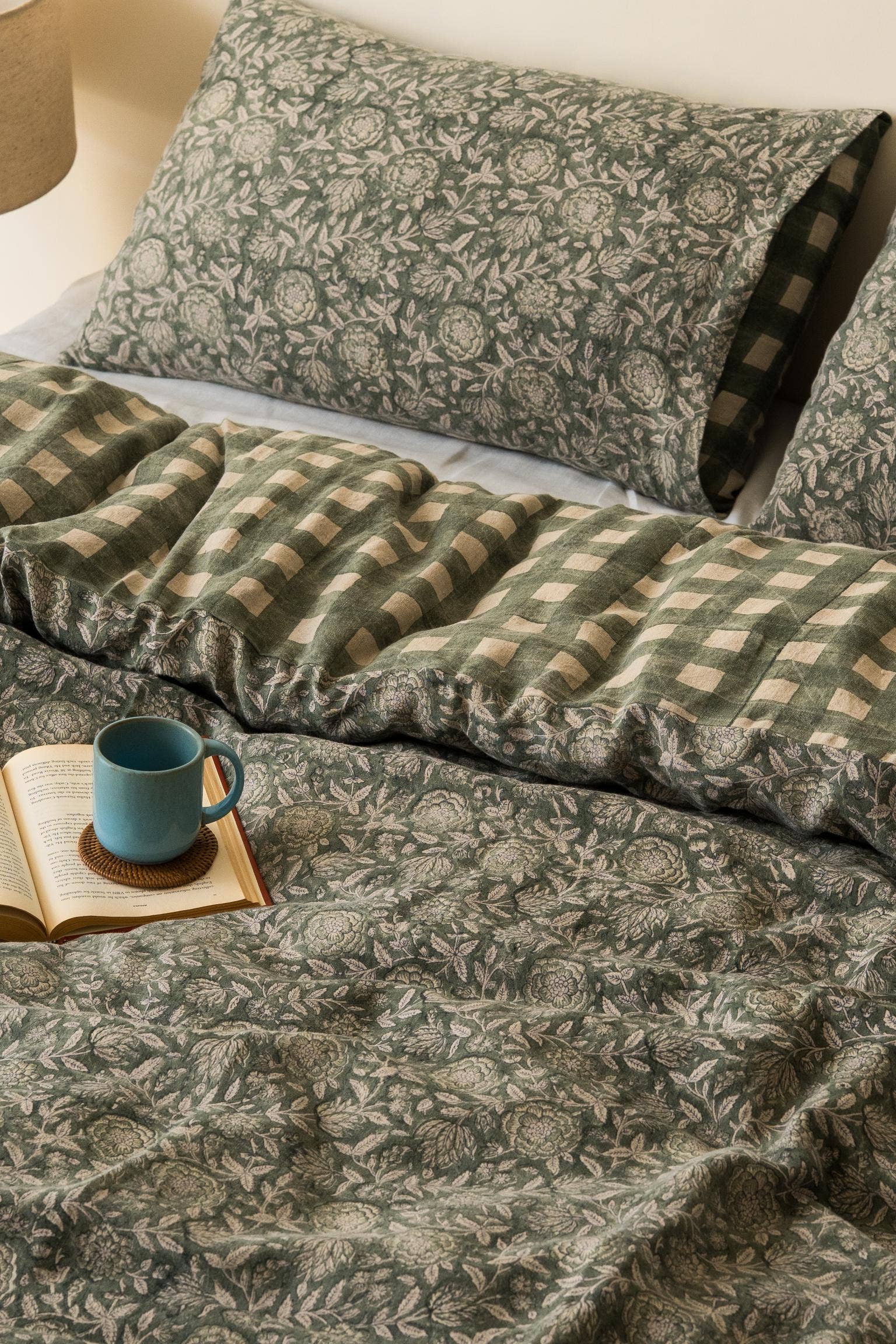 Live Linen - Wholesale Duvet Cover - Traditional Sorrel Block Printed Linen Duvet Cover2