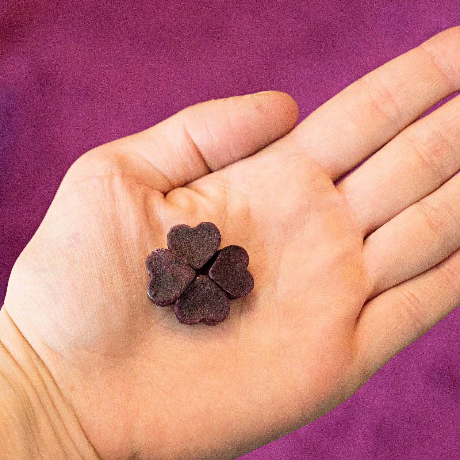 Collory – snacks e guloseimas - Cão por atacado – Tapetes de silicone para assar em formato de coração (mini e médio)25