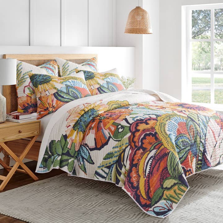 Levtex Home - Wholesale Bedding Set - Grandiflora Quilt Set9