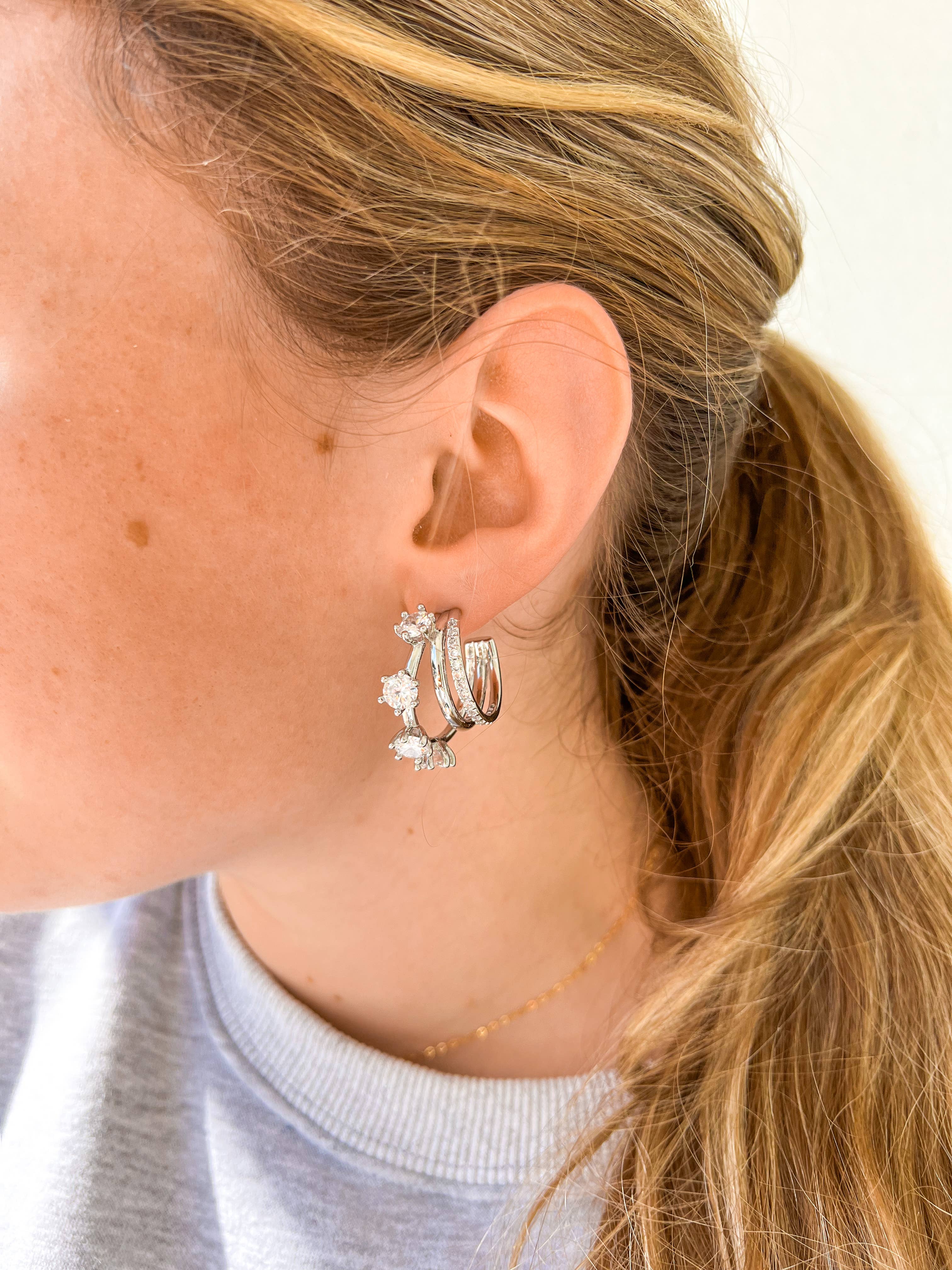 Taylor Shaye Designs - Wholesale Oorringen - Juliana Hoops3