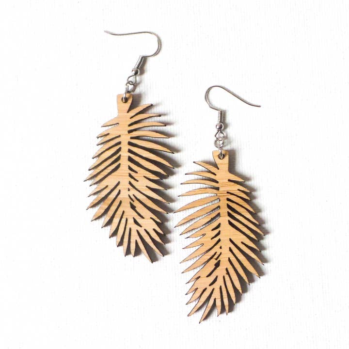 LESLIE for wholesale by True Roots Shop