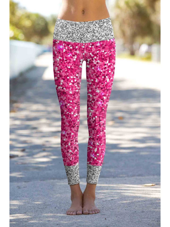 Poupée rose/glam Glam Doll Lucy Leggings Imprimé Paillettes Rose & Argent - Maman et Moi en vente sur Faire2