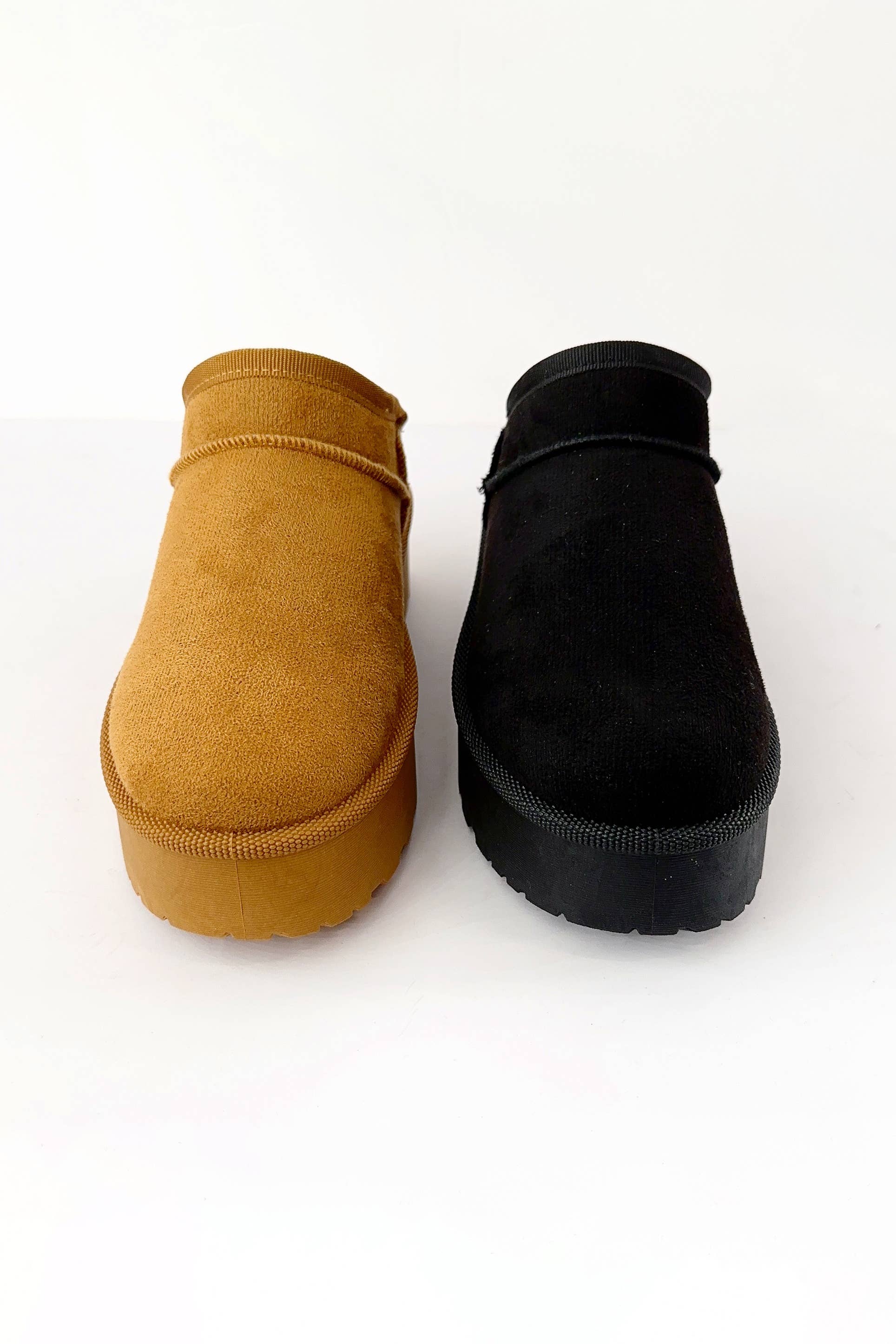 CCOCCI - Wholesale Slippers - Women's - SOLID MINI ANKLE FUR-LINED PLATFORM SHERPA SLIPPER1