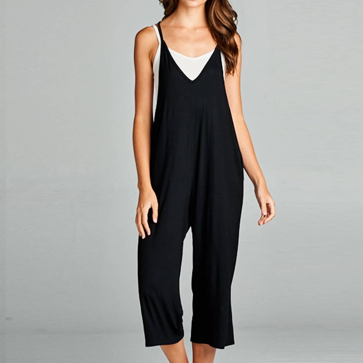 LOVING PEOPLE - Vente Combinaison – femme - Combinaison capri ample à col en V0