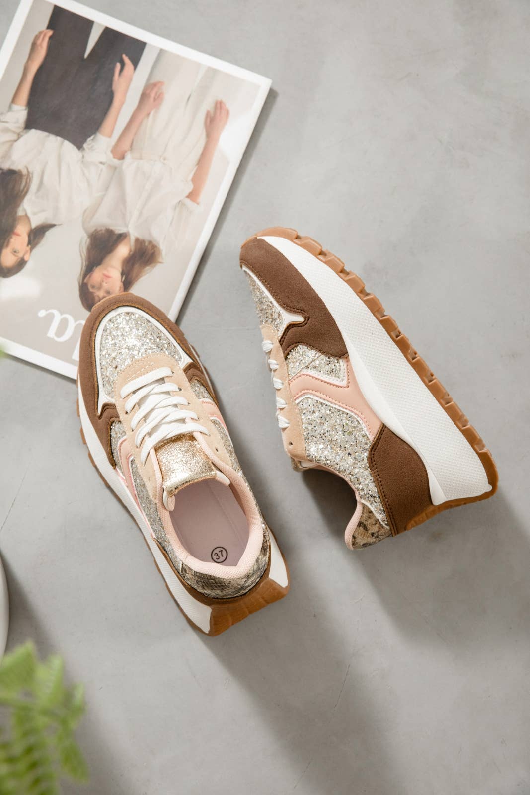 ERYNN - Wholesale Lifestyle Sneakers - Women's - - CAROLINE17