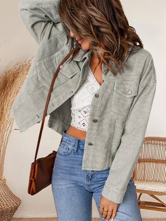 Azul celeste Casaco cortado de veludo cotelê com bainha crua e bolsos com aba no céu para venda a revendedores na Faire2