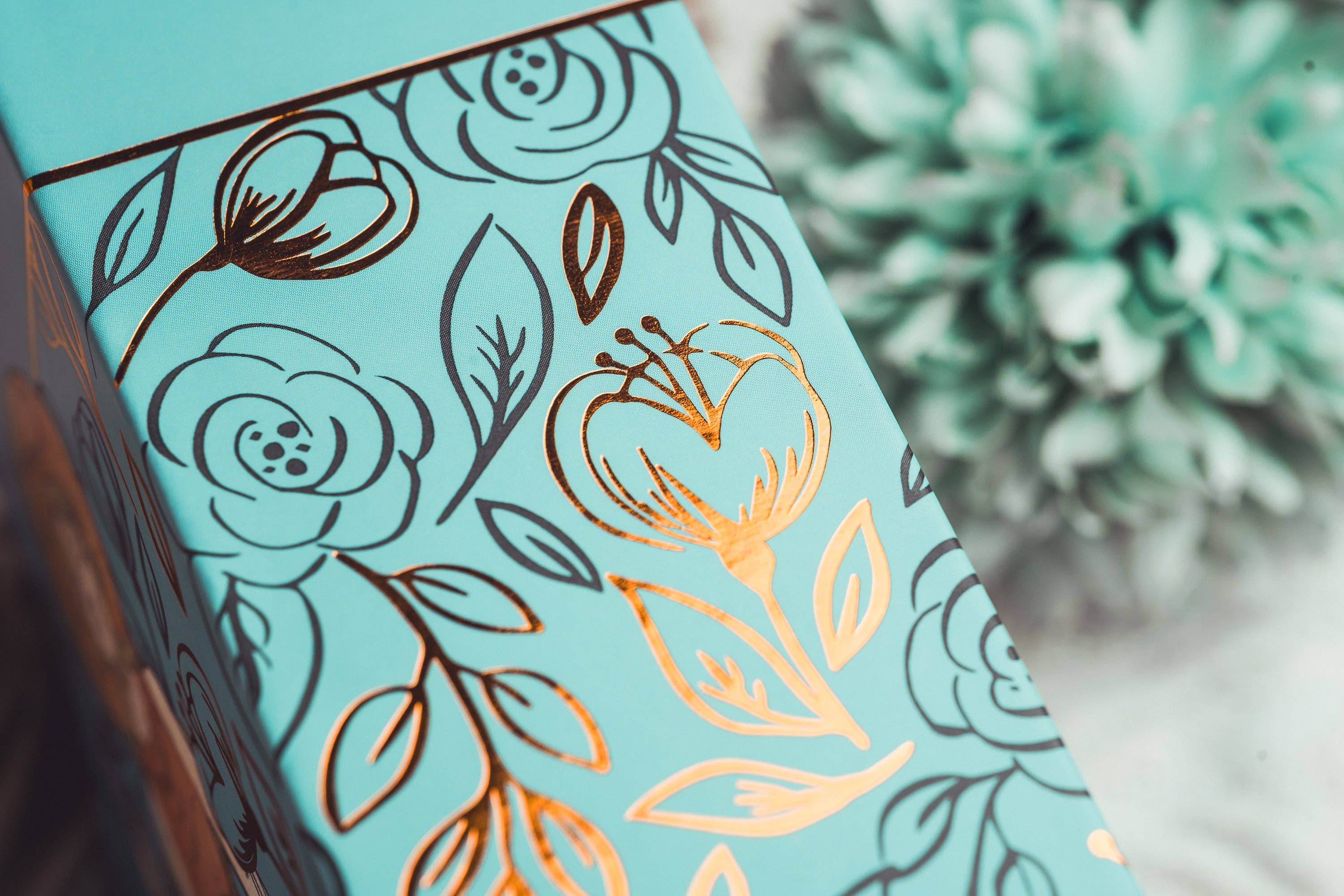 Vermilion Collection - Wholesale Tarot Cards - Moravia Tarot4