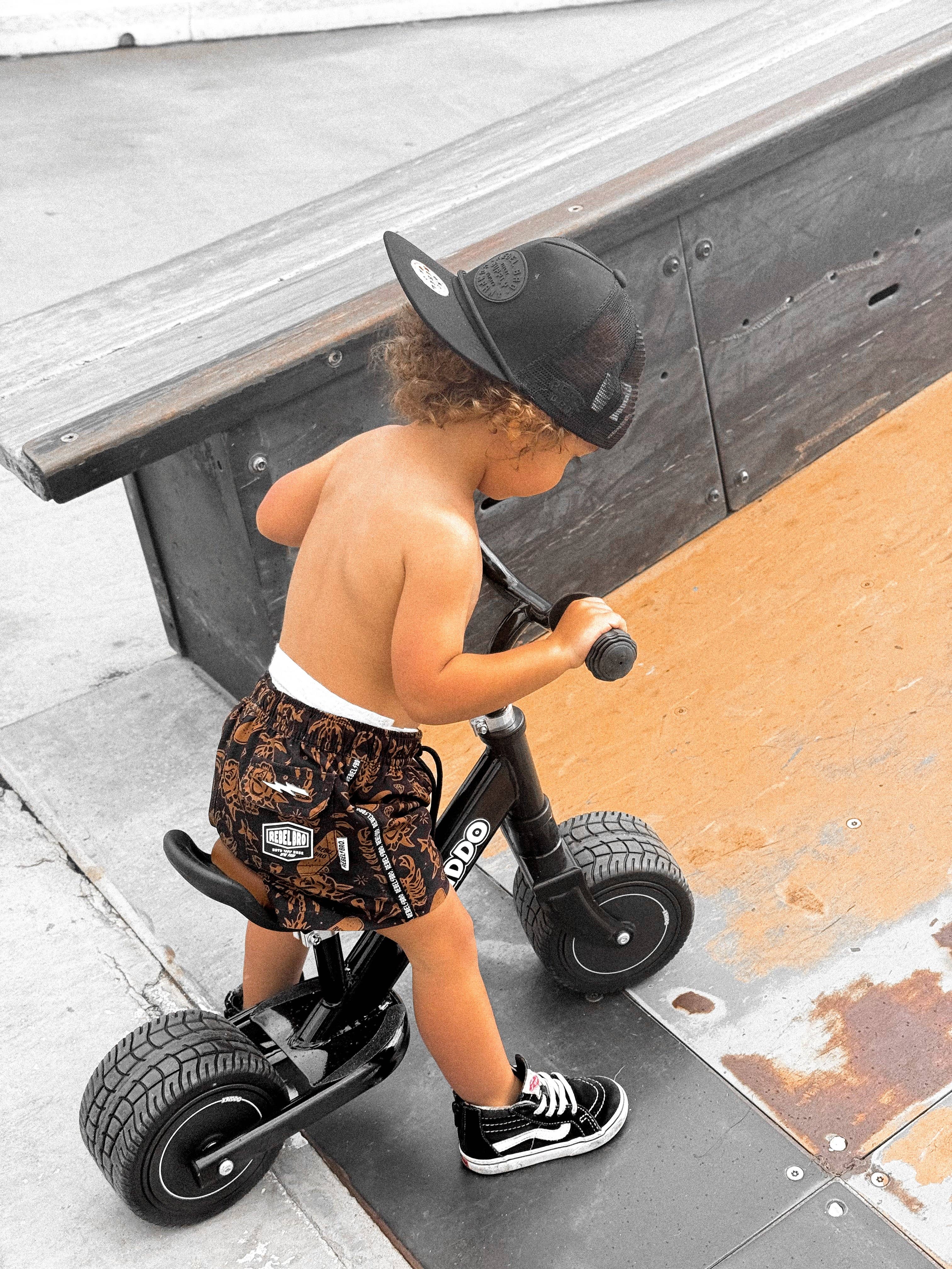 Rebel Bro - Vente Short de bain – enfant - Short de bain hybride en Rebels In Paradise [Édition Sahara]8