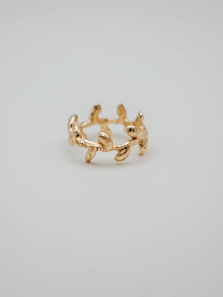 Krans Ring för wholesale av River + Sage Jewelry