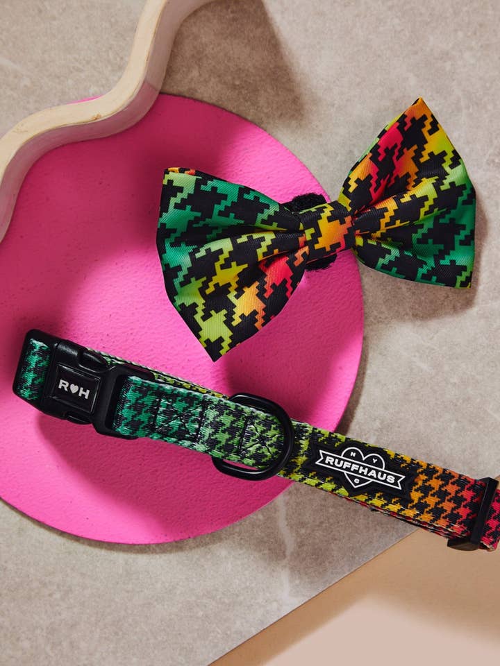 Bless Up Hundehalsband & Fliege für den Großhandel von Ruffhaus NYC