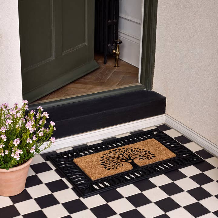 Mon tapis en fibre de coco Arbre de Vie pour la vente par Phoenox Textiles