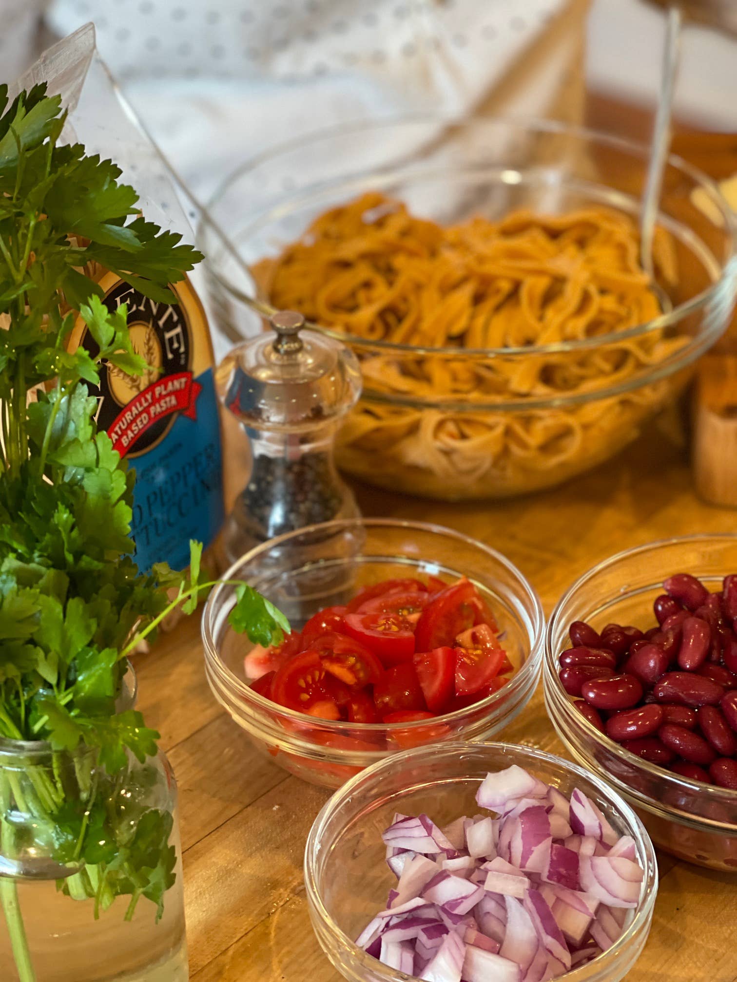 Valente Pasta - Wholesale Pasta - Red Pepper Fettuccine / Dry Pasta / Specialty Pasta3