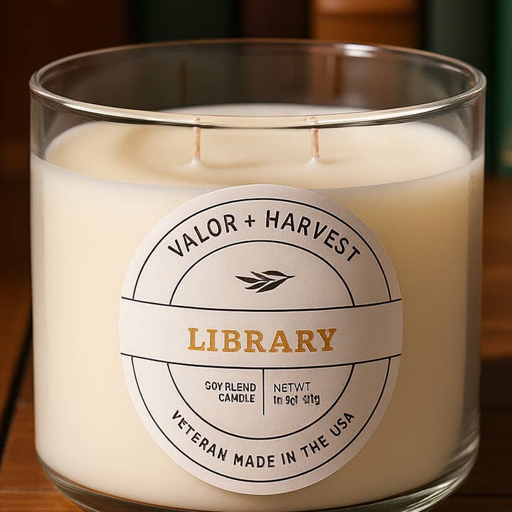 Bibliotek 3-vägs ljus – 14,5 oz sojakokosvaxblandning | Valor+Harvest för wholesale av Valor+Harvest