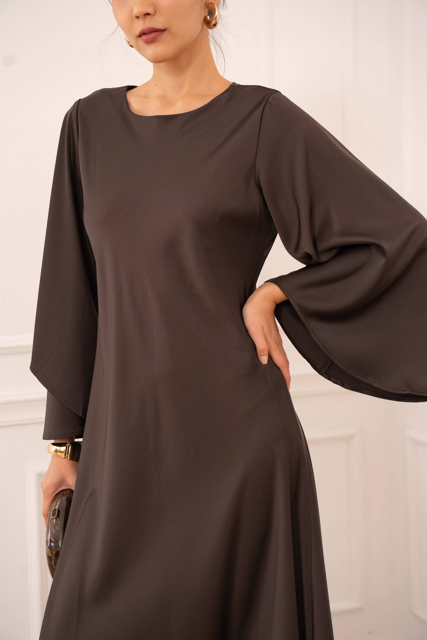 Choco Kate midi dress in silky satin - CK08171 for wholesale on Faire1