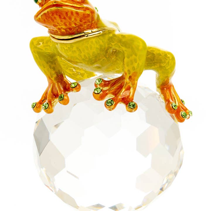 Keren Kopal - Wholesale Decorative Figurine - Frog on Crystal3