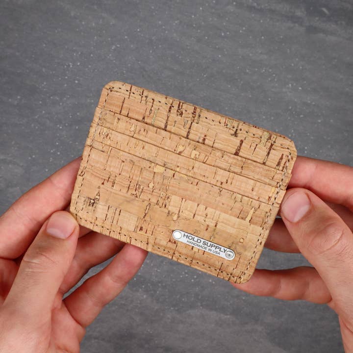 Portefeuille porte-cartes unisexe en liège, portefeuille végétalien minimaliste pour la vente par HOLD SUPPLY