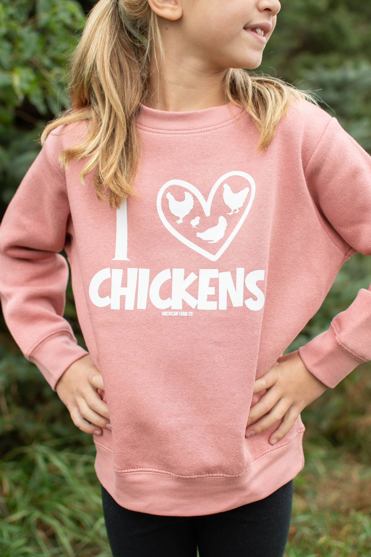 American Farm Company - Wholesale Sweatshirt - Kids - Western 'I ♥ Chickens’ Pink Toddler/Youth Graphic Crewneck1