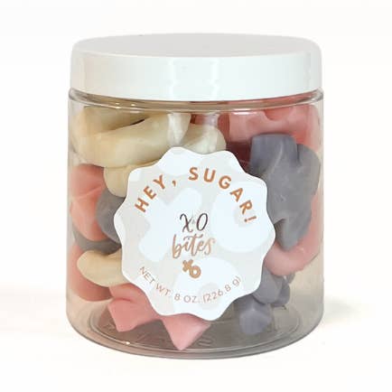 X&O bites | 8 oz gummy snoepjes voor wholesale door Hey, Sugar!