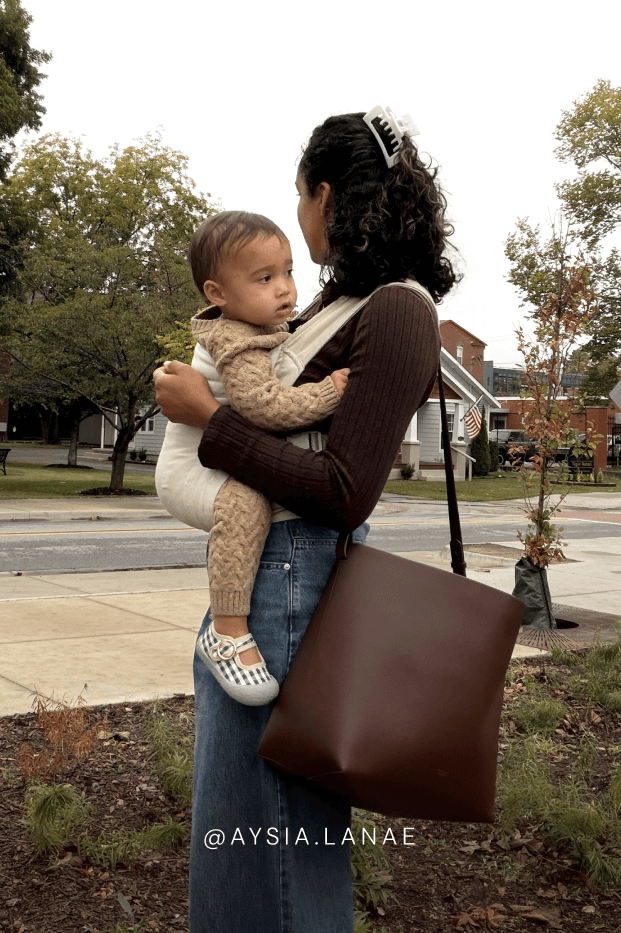 Solly Baby - Wholesale Baby Carrier - Oat Heritage Dot Buckle Carrier6