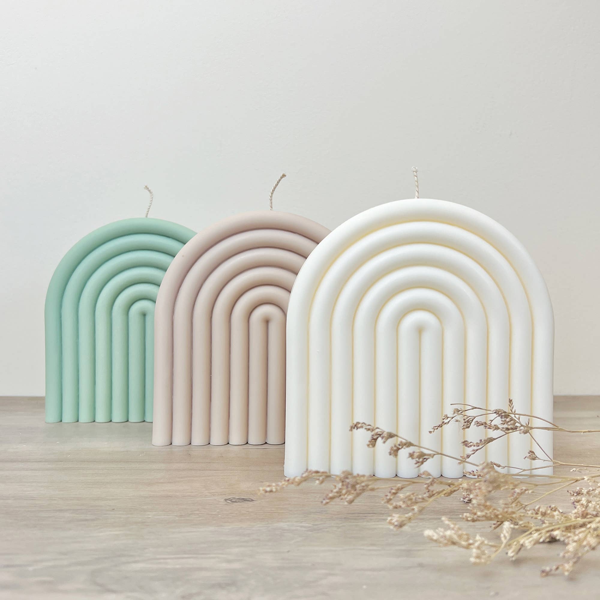 Eli and Things – wholesale Novelty candle – Geometric Rainbow Arch Candle - Minimalist Arch Soy Candle8