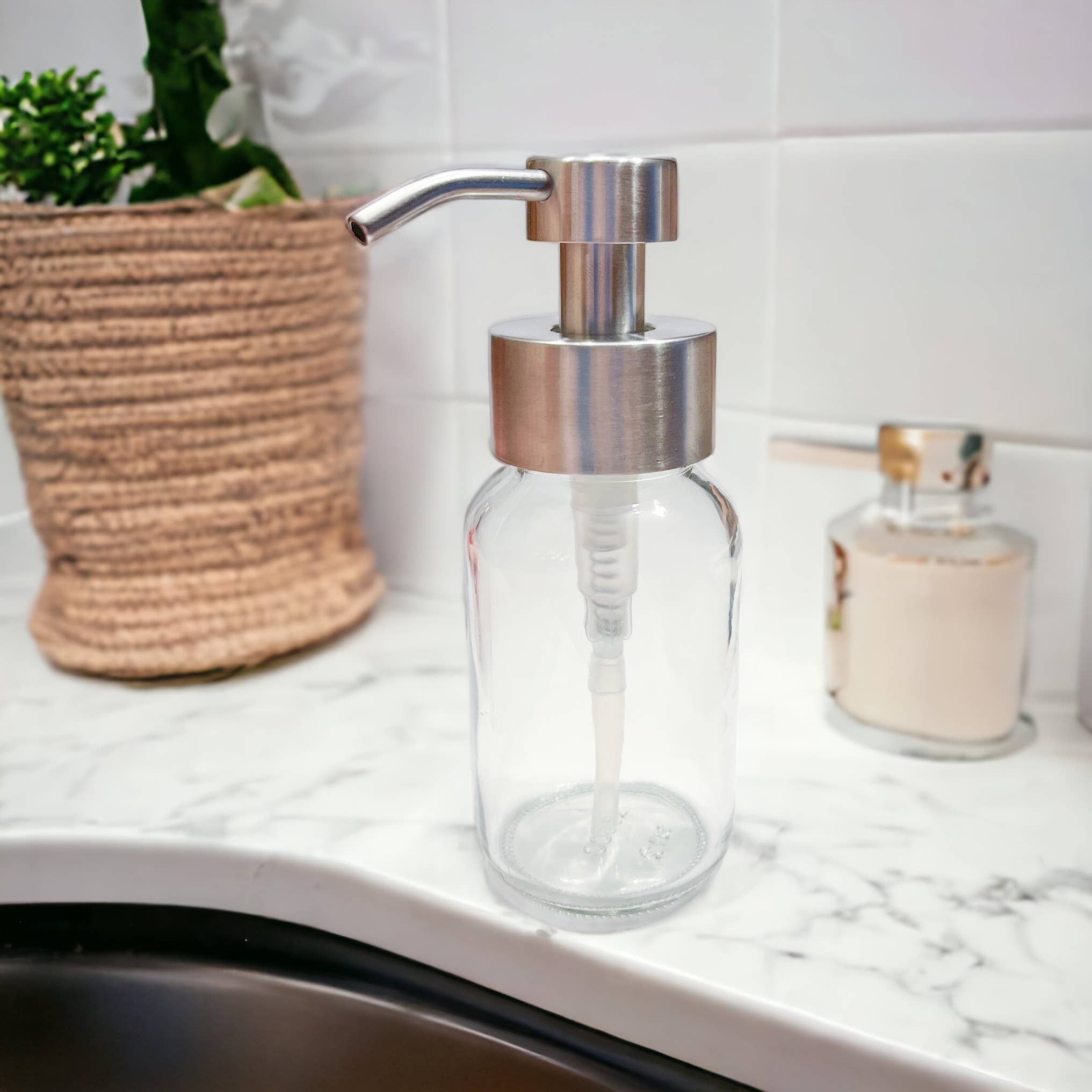 Farmer's Body - Wholesale Soap Dispenser - Clear glass lotion or foaming soap dispensers (unfilled)