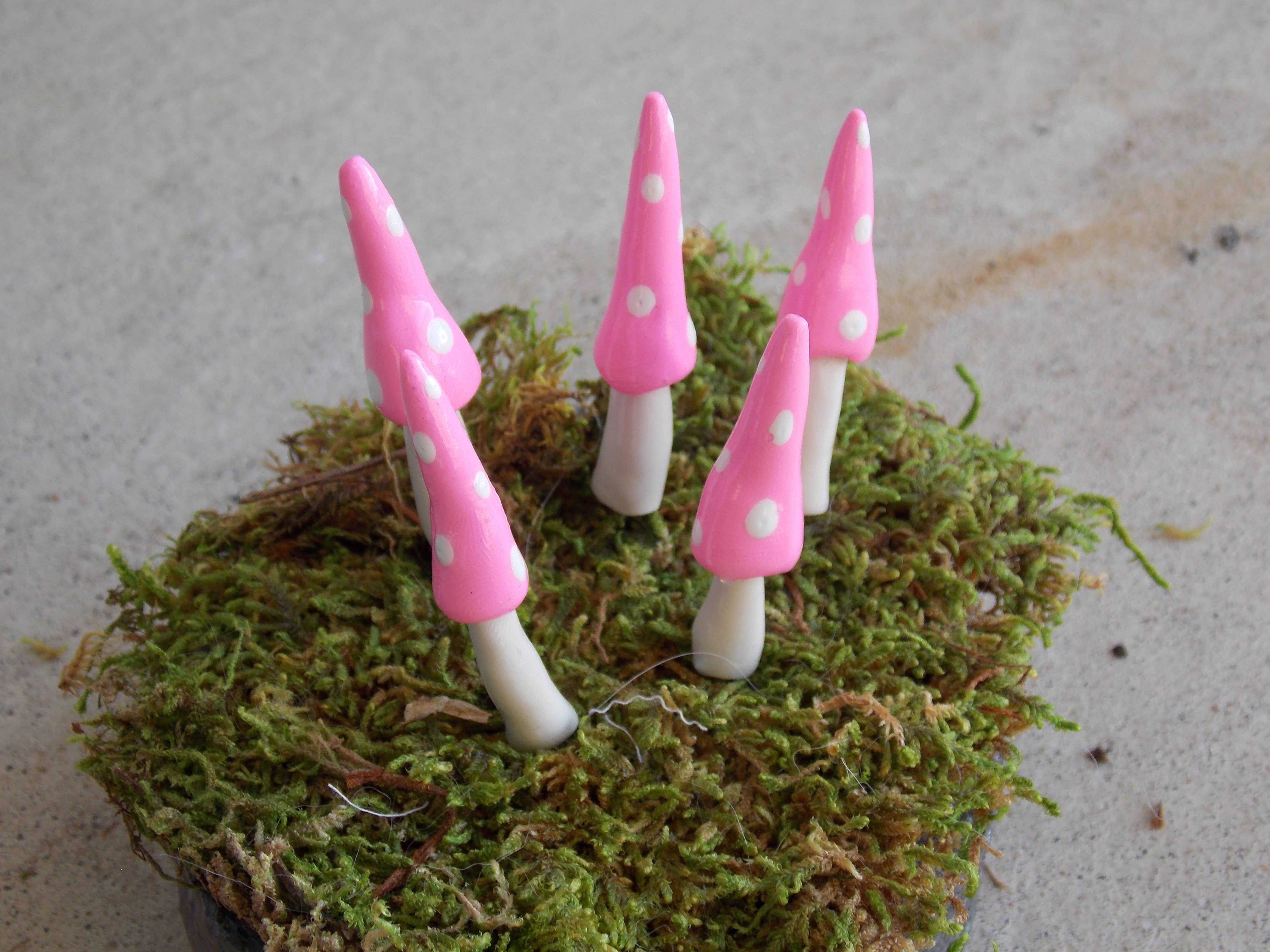 Mystical Woodlands – wholesale Garden/lawn stake – Fairy Garden Mushroom Plant Pick - Gnome Style - Pastel4