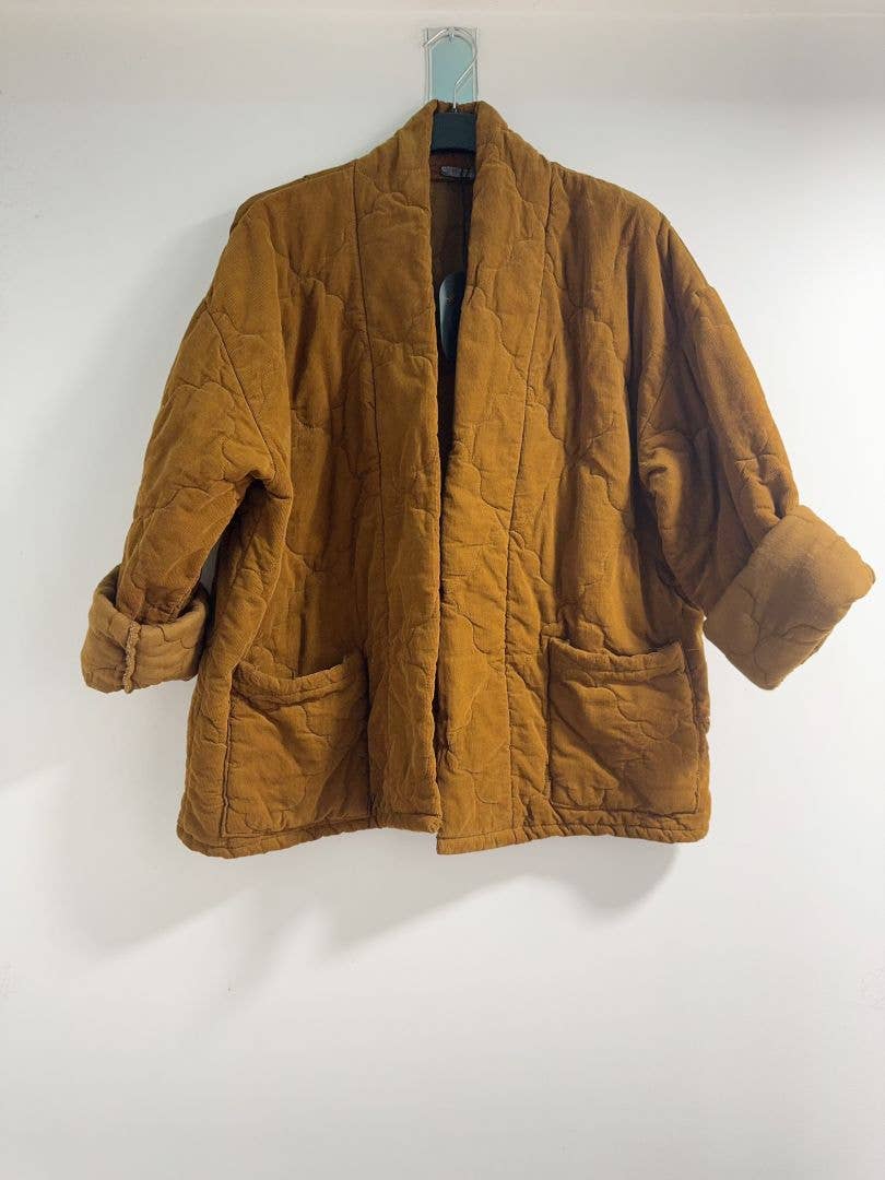 Happy look - Wholesale Jas - Dames - Korte doorgestikte corduroy jas zonder sluiting of kraag11