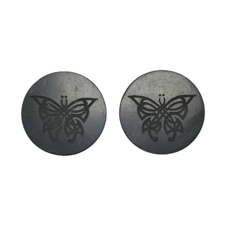 Azulejo para portátil Shungite con forma de mariposa grabada, 40 mm para venta al por mayor de Quasar Gems USA