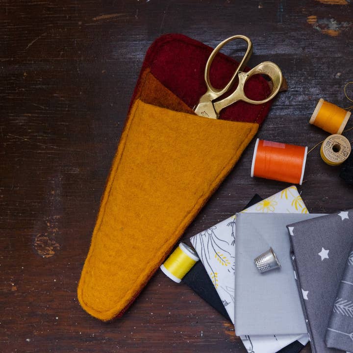 Scissor Sleeve - Large for wholesale by Fibres of Life - Wool & Felt