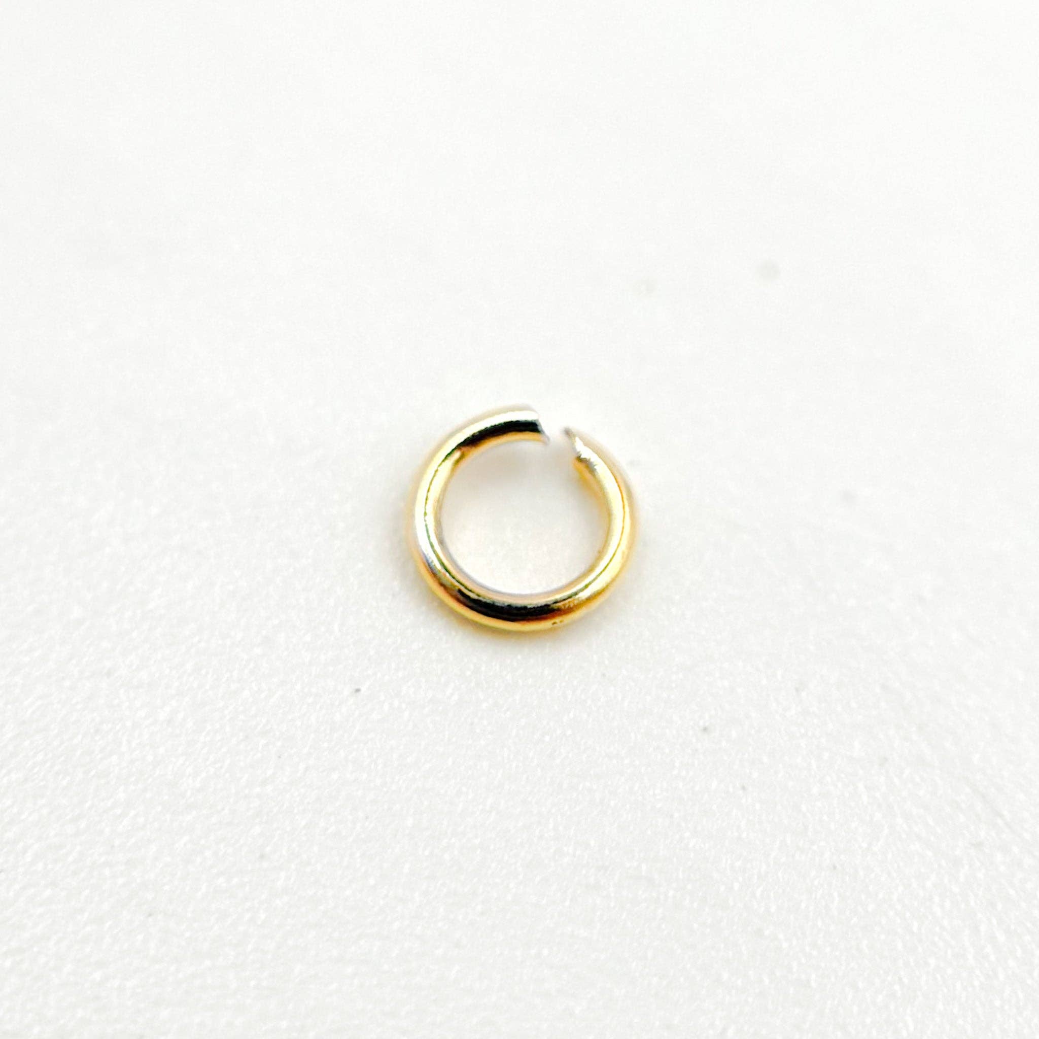 Tresor Jewelry Inc. - Wholesale Craft Supplies - 24GAGFOPENJR. 24 Gauge Open Gold Filled Jump Ring2