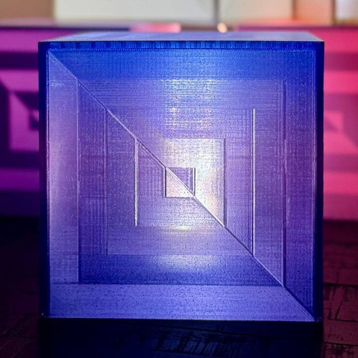 Lucine & Bastien - Wholesale Accent/Desk Lamp - CUBOÉ - Minimalism and softness to enhance your space3