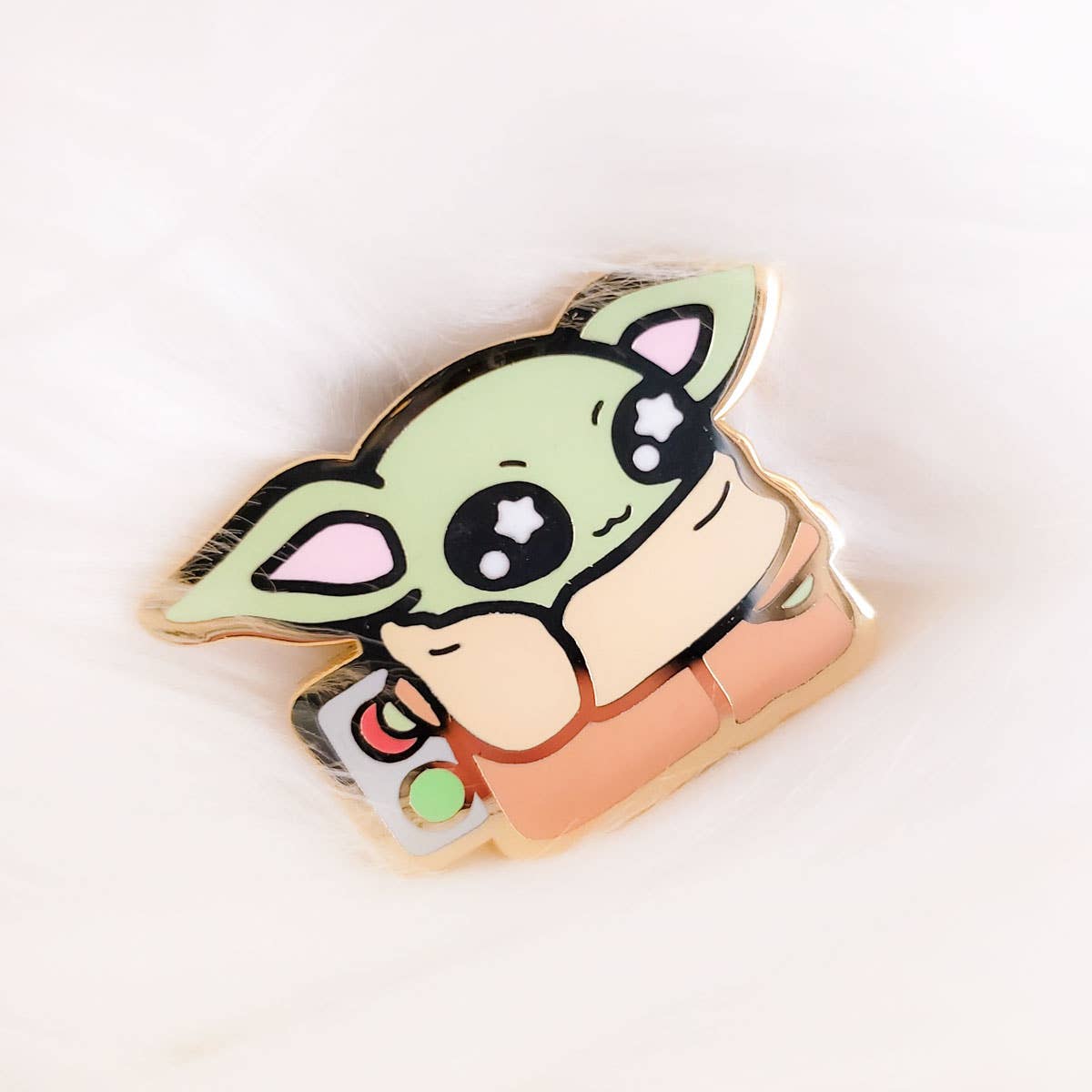 Bonnies Lab - Wholesale Lapel Pin/Button - Baby Yoda Grogu Button Enamel Pin1