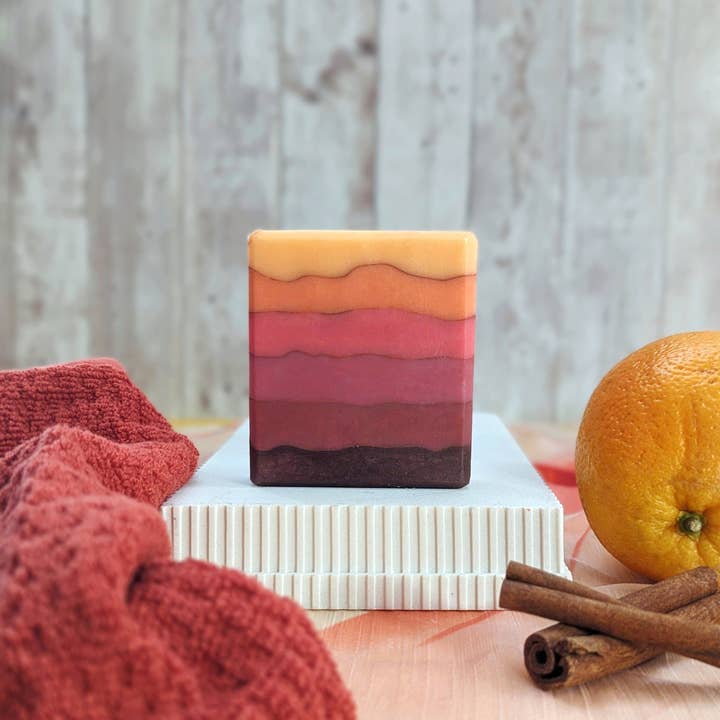 Mainland Vintage - Wholesale Bar Soap - Spiced Sunset - Red Ombre Honey Soap