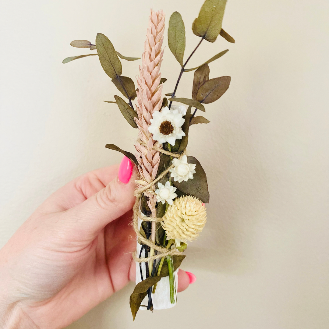 Andi Aesthetics - Wholesale Meditation Supplies - Selenite Flower Wand7