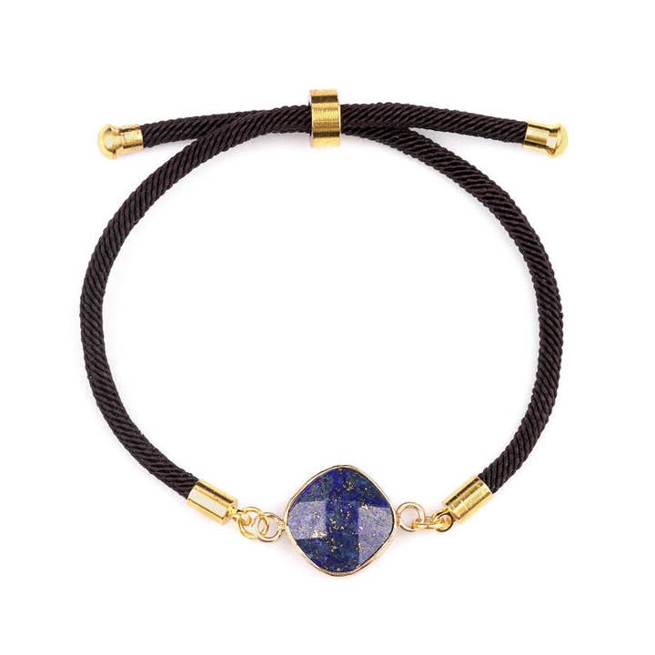 Artisans de Madagascar - Wholesale Charm/Dangle Bracelet - Faceted Square Medallion Bracelets4