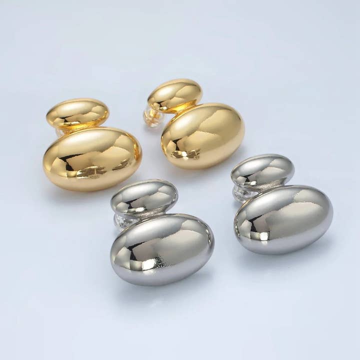 Pendientes de botón minimalistas de doble cúpula ovalada en oro y plata ✦ EA-21P530 EA-21P531 para venta al por mayor de Simply Jewels