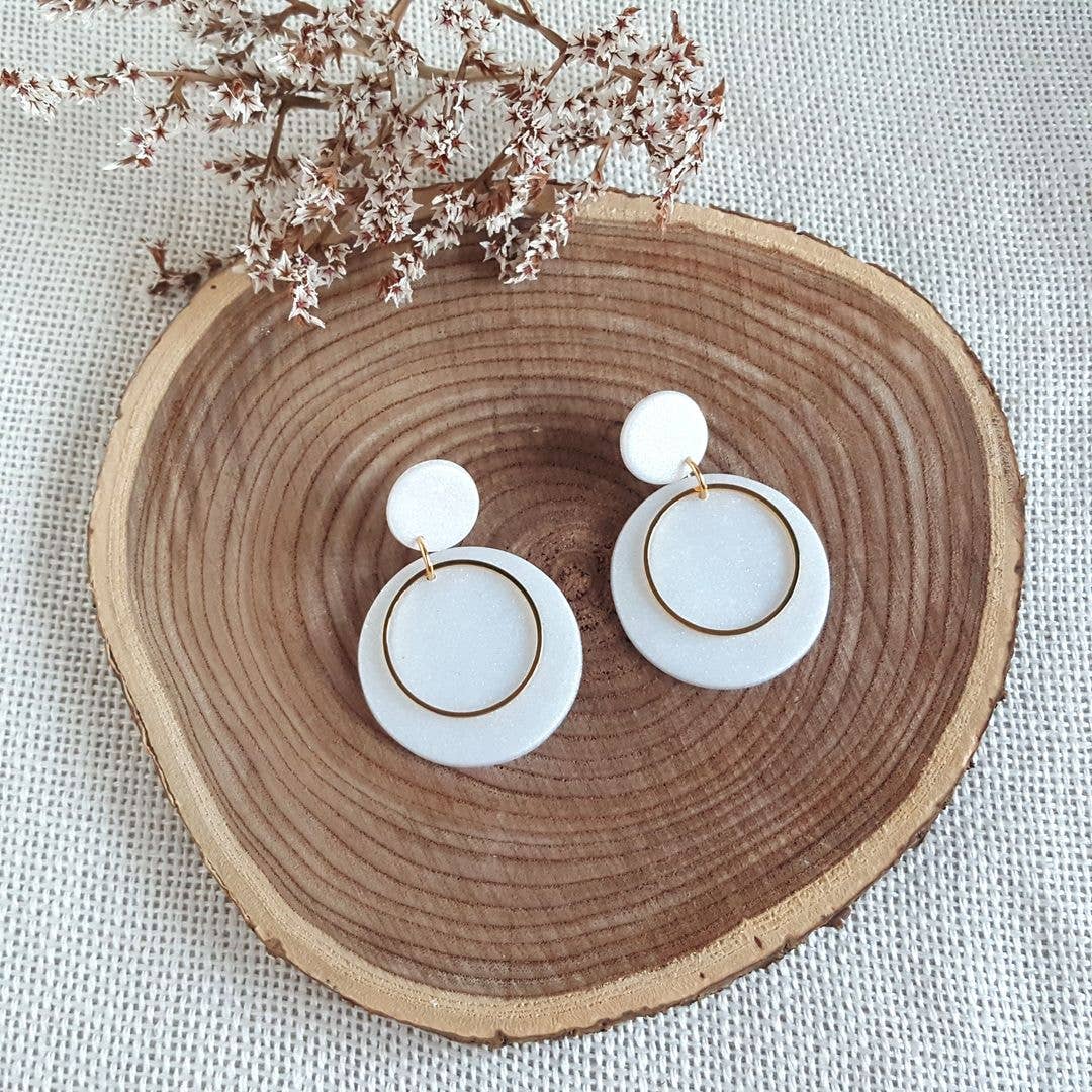 PASTACUITA – Großhandel Ohrhänger – Hängende Glitzerohrhänger im modernen, glamourösen Stil1