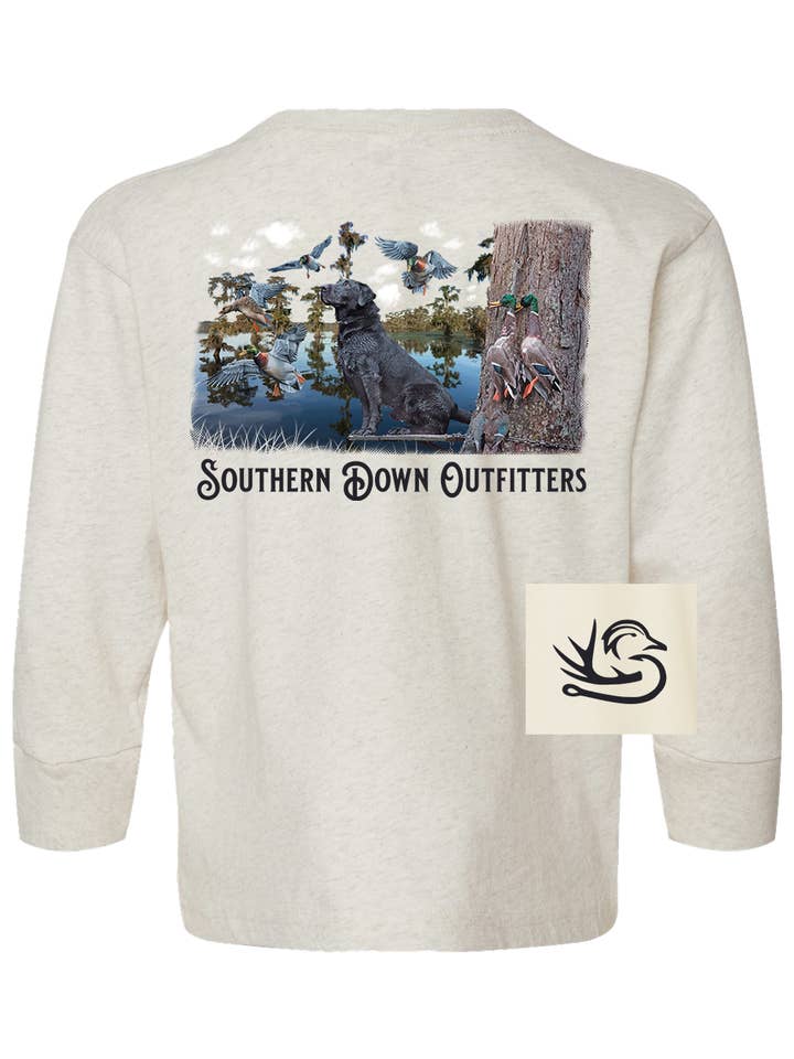 Maglietta a maniche lunghe per bambini Black Lab Swamp per la vendita all'ingrosso da parte di Southern Down Outfitters