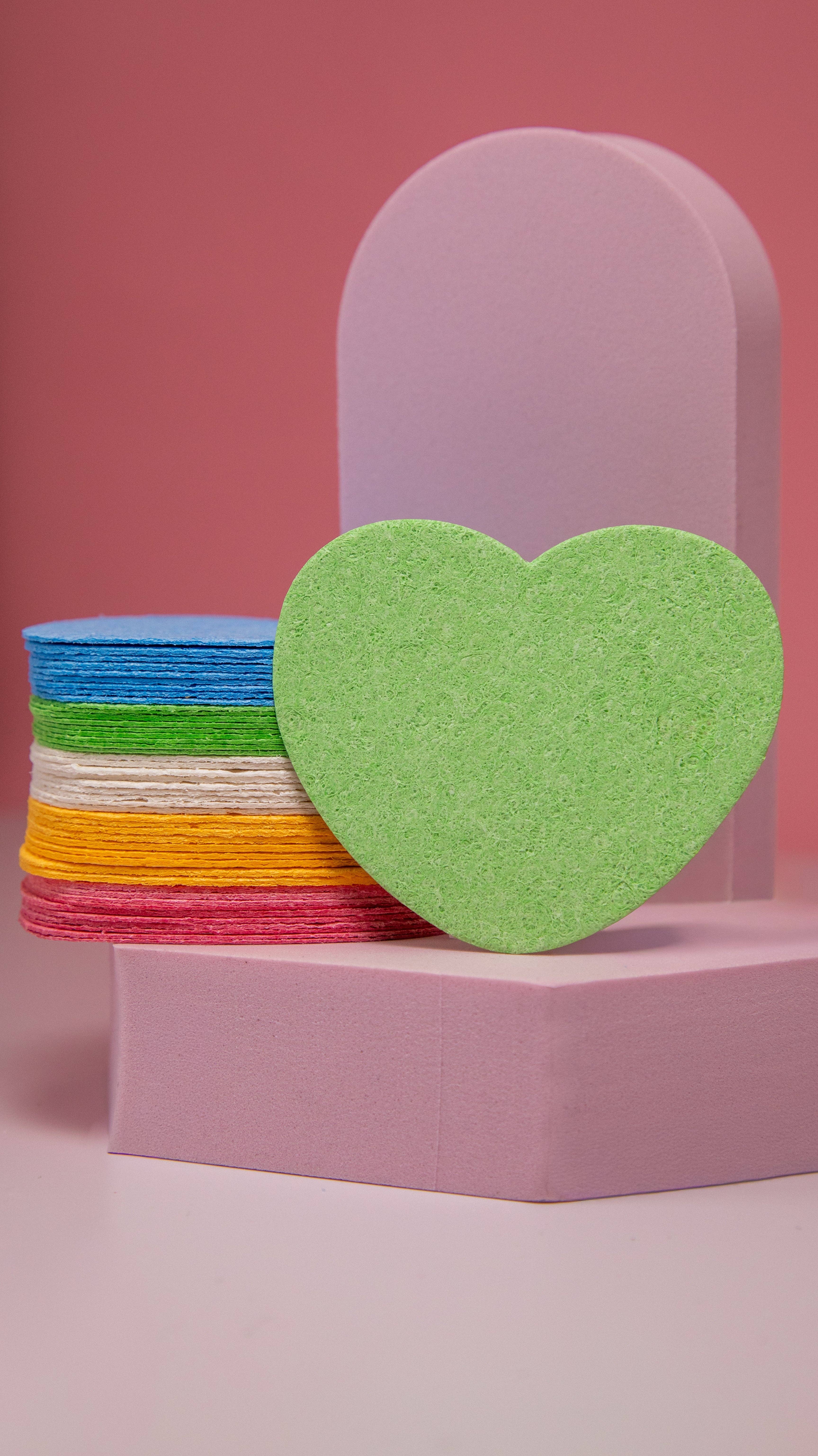 VIAI Beauty – wholesale Make-up sponge/blender – LURELLA Compressed Facial Beauty Sponges4