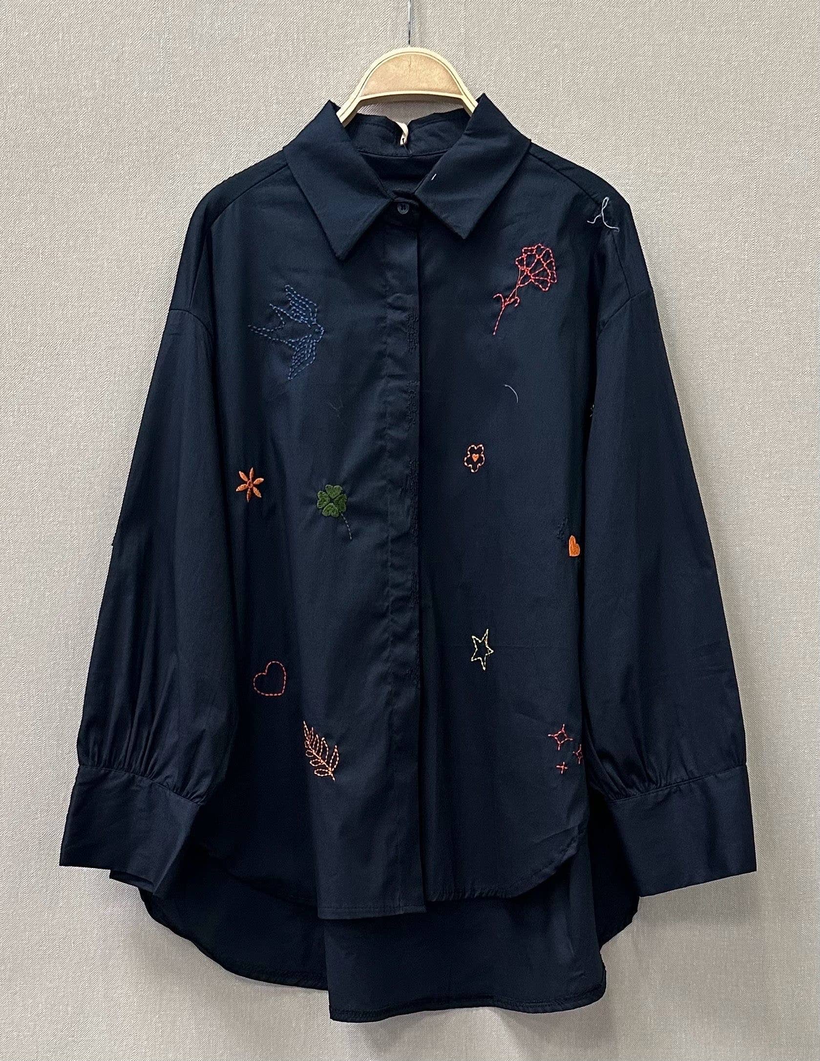 SWEET MAGIC MODA Y COMPLEMENTOS - Wholesale Button Down Shirt - Women's - LONG SLEEVE COTTON SHIRT3