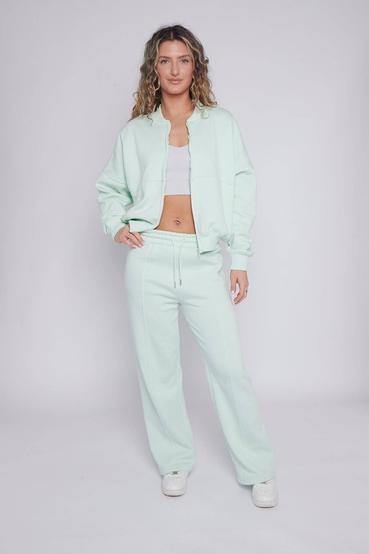 AX Labels - Wholesale Top & Pant Set (NOT Loungewear) - Women's - Oversized Bomber Style Fleece Zipper Co-ord46