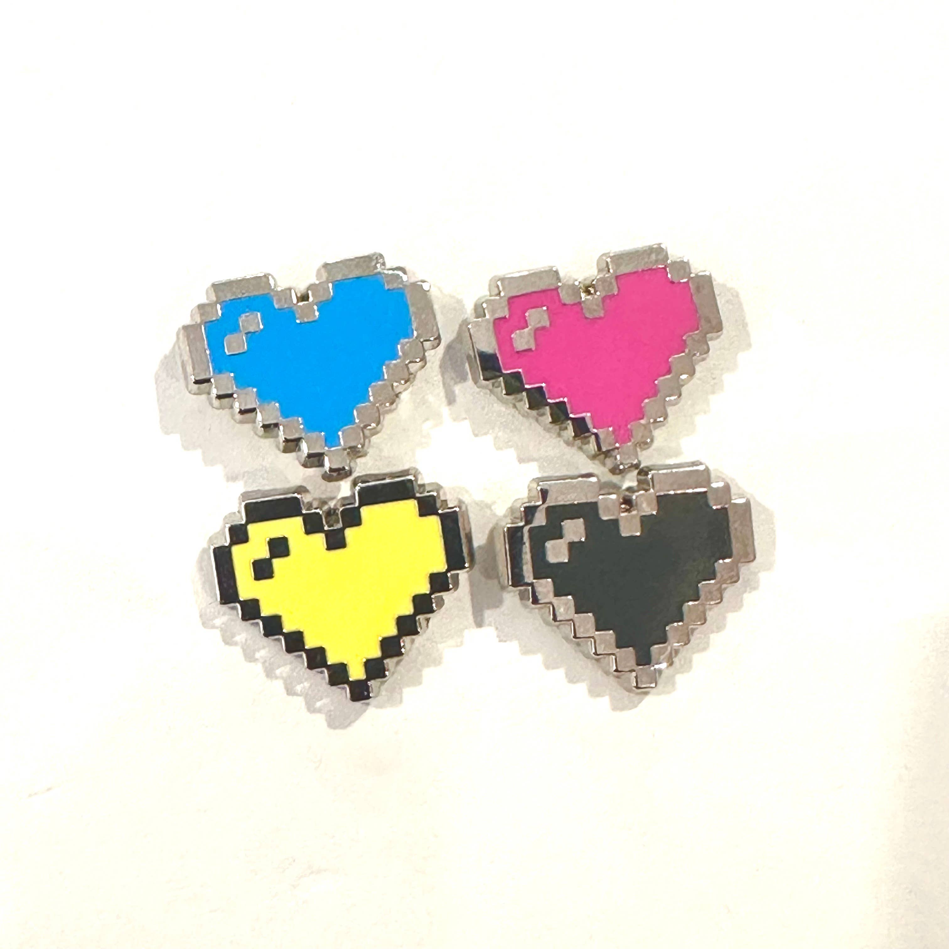 Ollybits Pixel Art - Vendita all'ingrosso Spilla da bavero - Spille in smalto a forma di cuore in pixel art mini CMYK.11